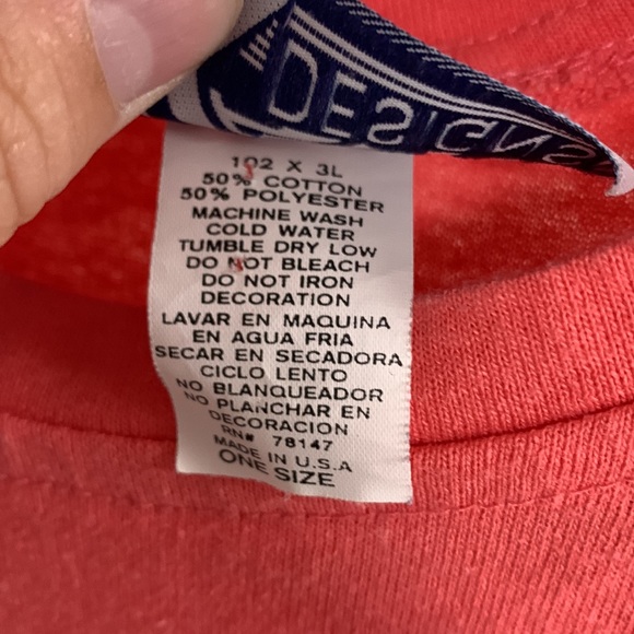 Vintage Coral Puffed Up Sun with Gold Studs T-Shirt with Shoulder Pads OS - Picture 4 of 6